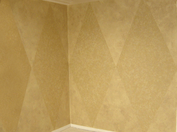 Floor to Ceiling diamond pattern faux finish